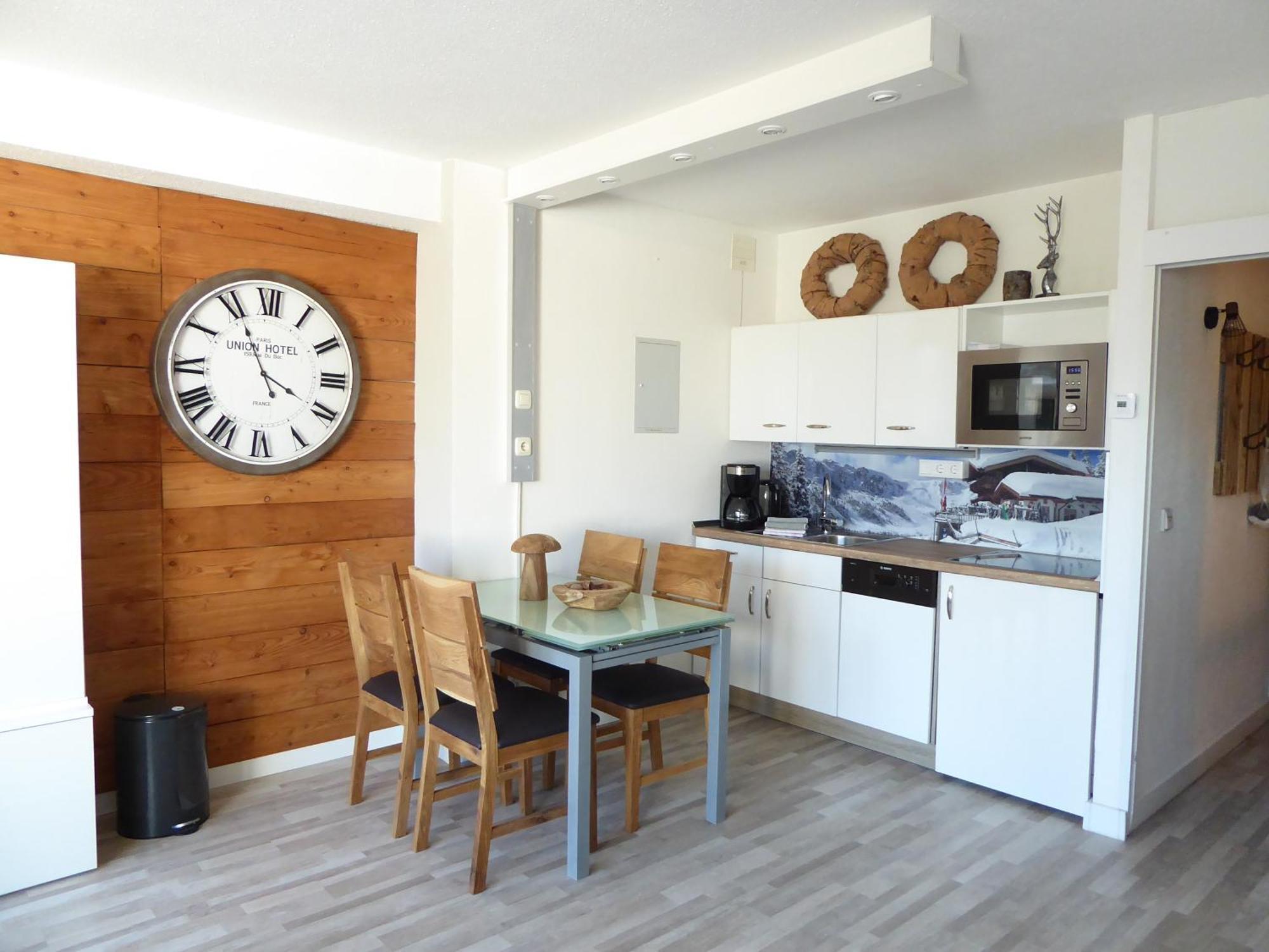 Winterberg Apartment Mountain Suite Pool-Sauna-Terrasse-Hund-4Pers-Bikepark Buitenkant foto